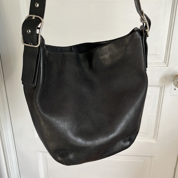 Coach Vintage 90's Grommet Bucket Bag - Picture 2 of 12